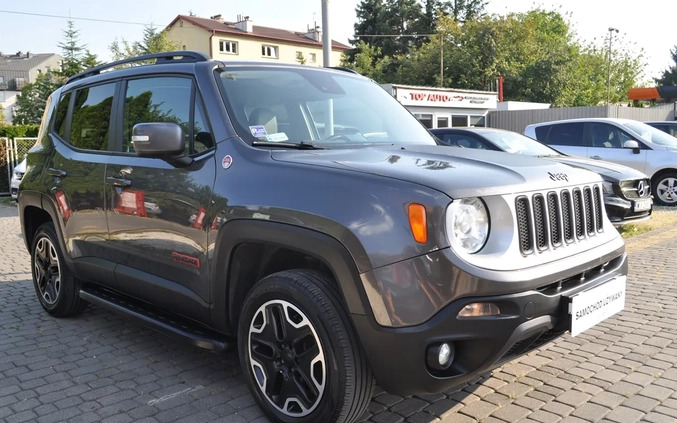 Jeep Renegade cena 75333 przebieg: 151000, rok produkcji 2016 z Dzierżoniów małe 667